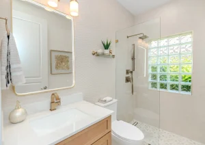 Rambling Drive - Bathroom (7)